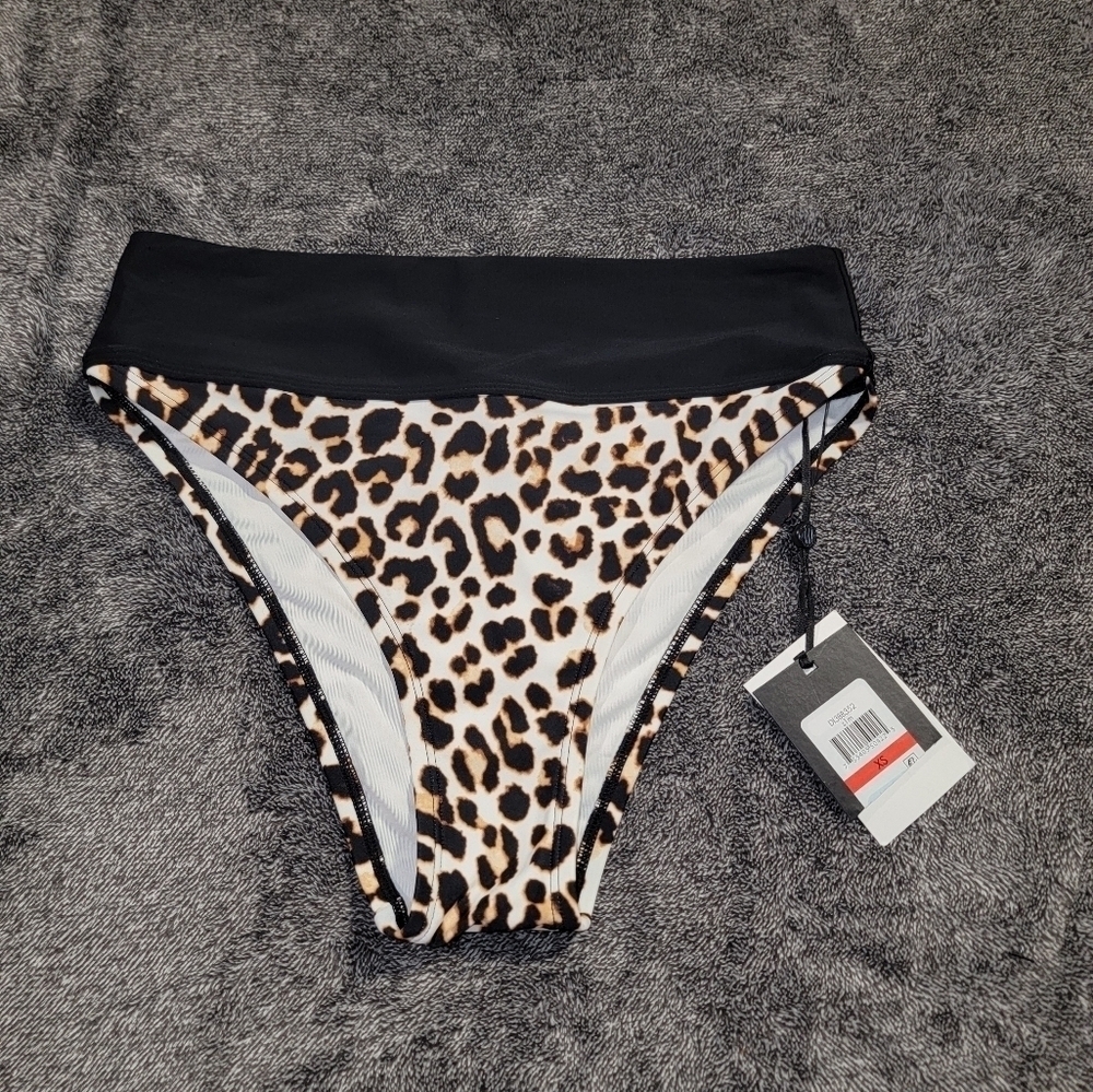 NWT DKNY Leopard Print Bikini Bottoms